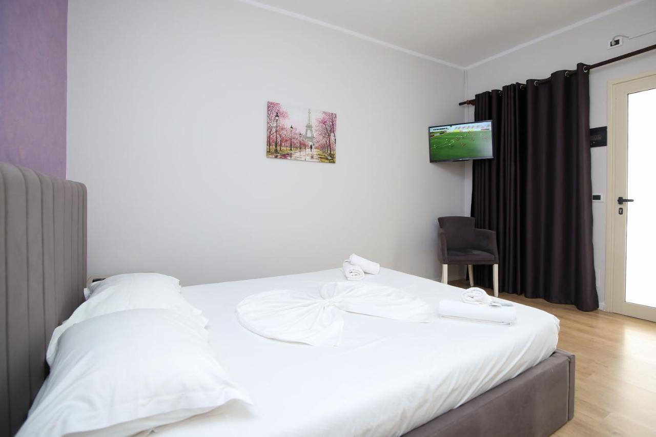 Skyhill Boutique Hotel Vlore Exterior photo